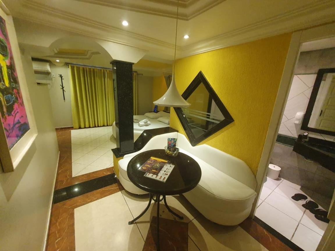 Motel Cozumel (Adults Only) Porto Alegre Buitenkant foto