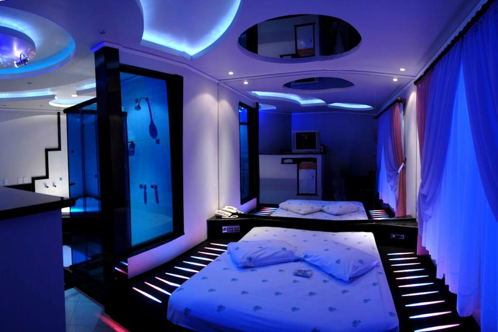 Motel Cozumel (Adults Only) Porto Alegre Buitenkant foto