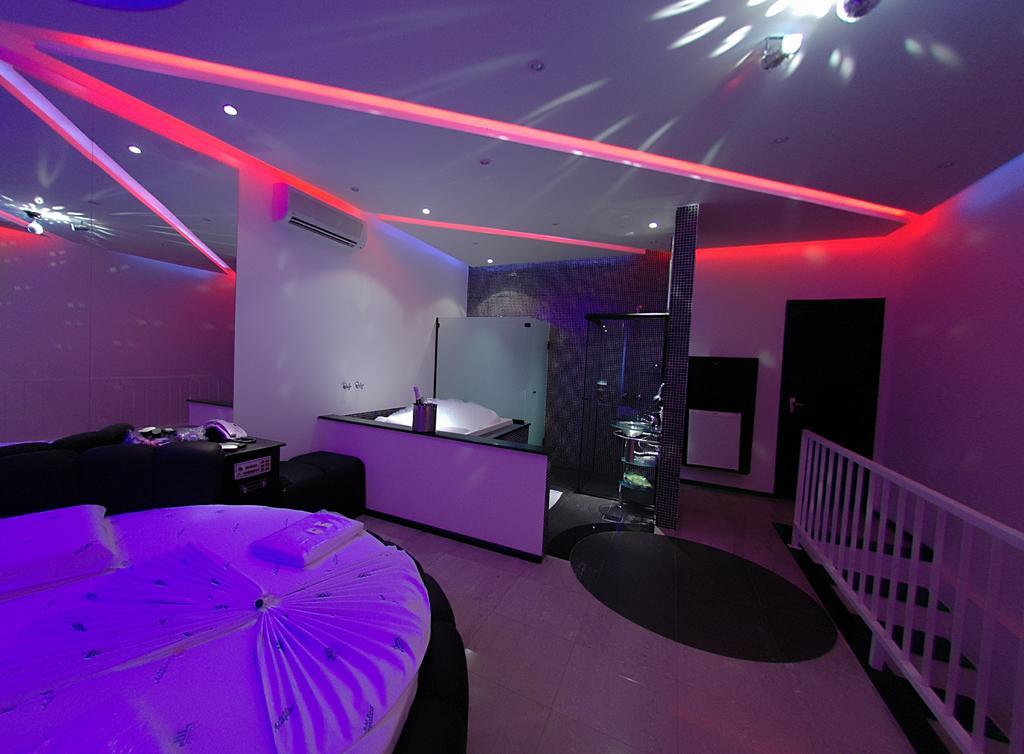 Motel Cozumel (Adults Only) Porto Alegre Buitenkant foto
