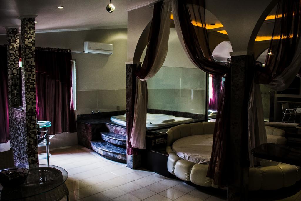 Motel Cozumel (Adults Only) Porto Alegre Buitenkant foto