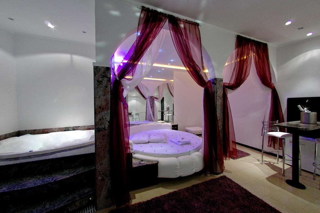 Motel Cozumel (Adults Only) Porto Alegre Buitenkant foto