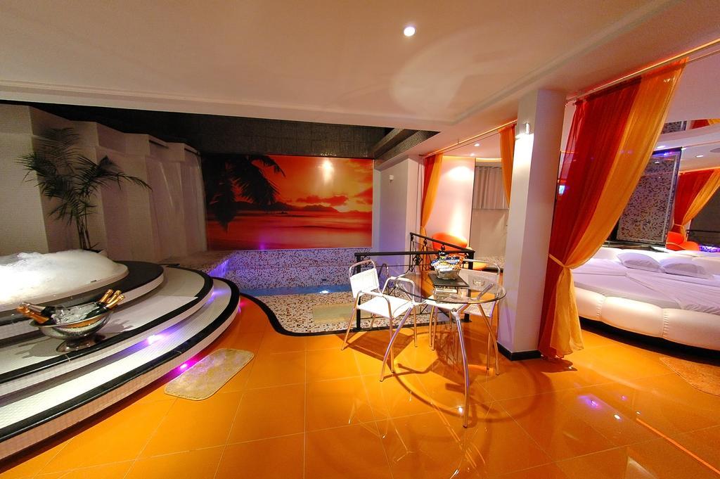Motel Cozumel (Adults Only) Porto Alegre Buitenkant foto